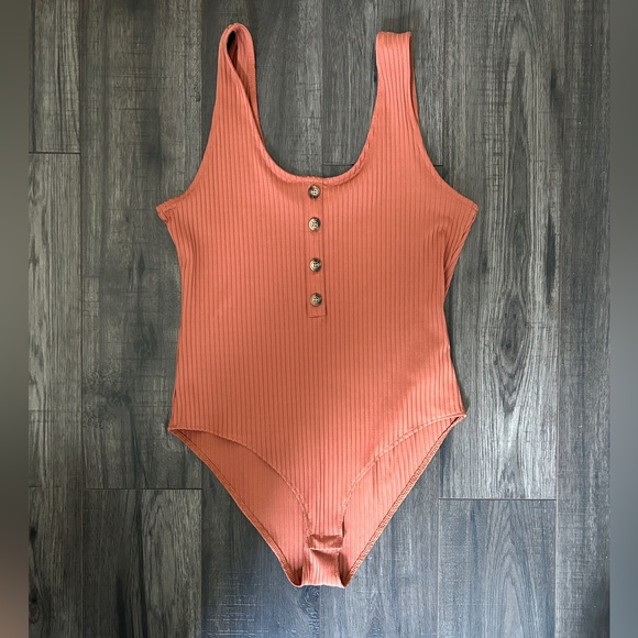 H&M Rust Brown Bodysuit, sz Large - Picture 1 of 3